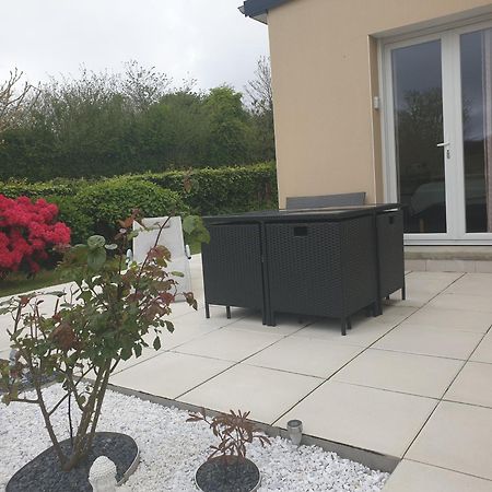 Chambre Entre Mer Et Campagne Greville-Hague Exteriör bild