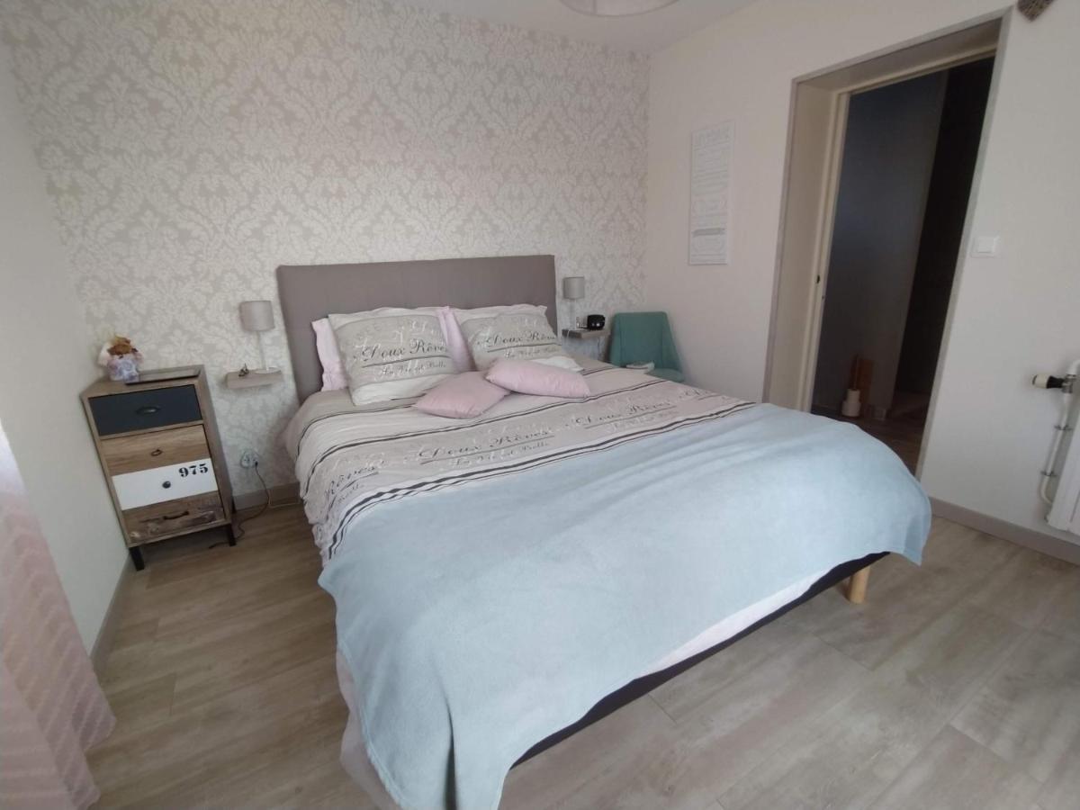 Chambre Entre Mer Et Campagne Greville-Hague Exteriör bild